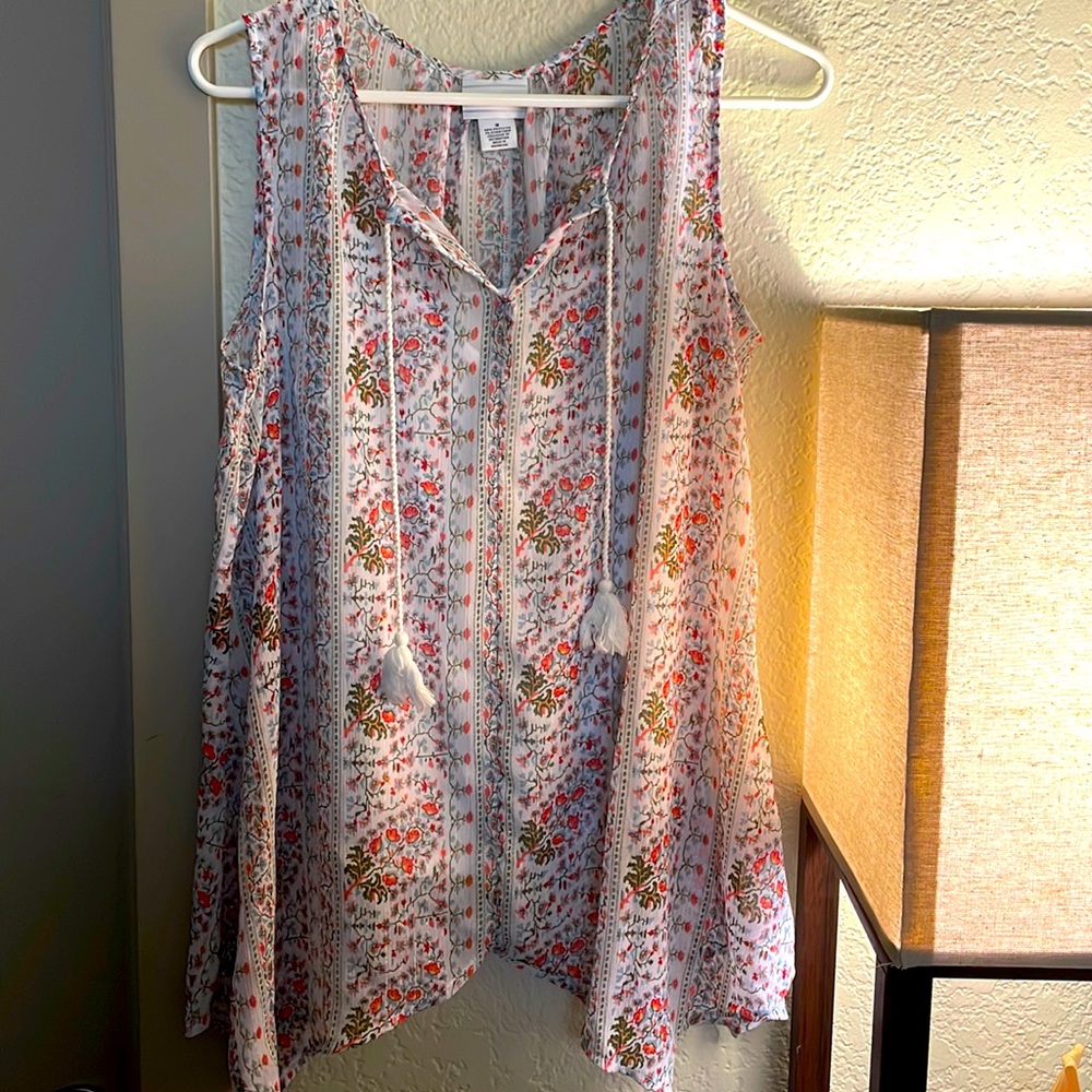 💖$5 Liz Claiborne tank top